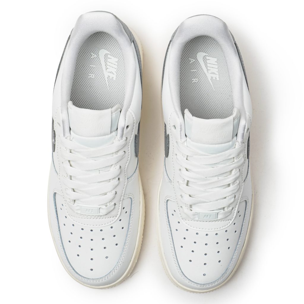 womens air force ones size 7